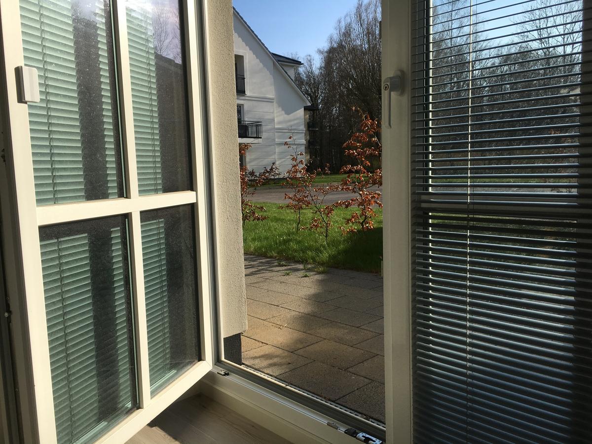 Haus Passat - Ferienwohnungen Ostseebad Nienhagen Exterior foto
